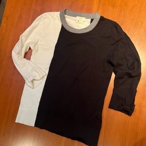 Kate Spade color block sweater with 3/4 sleeves and bow detail on cuff.